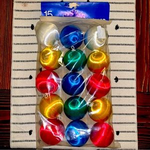 VINTAGE Shiny Bright Christmas bulbs